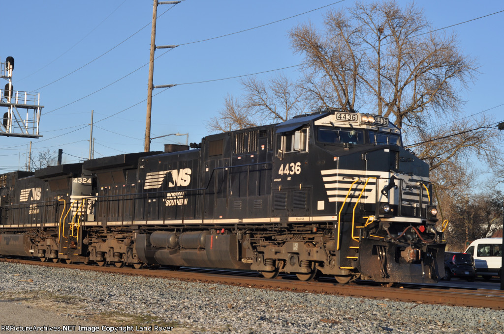 NS 4436 East